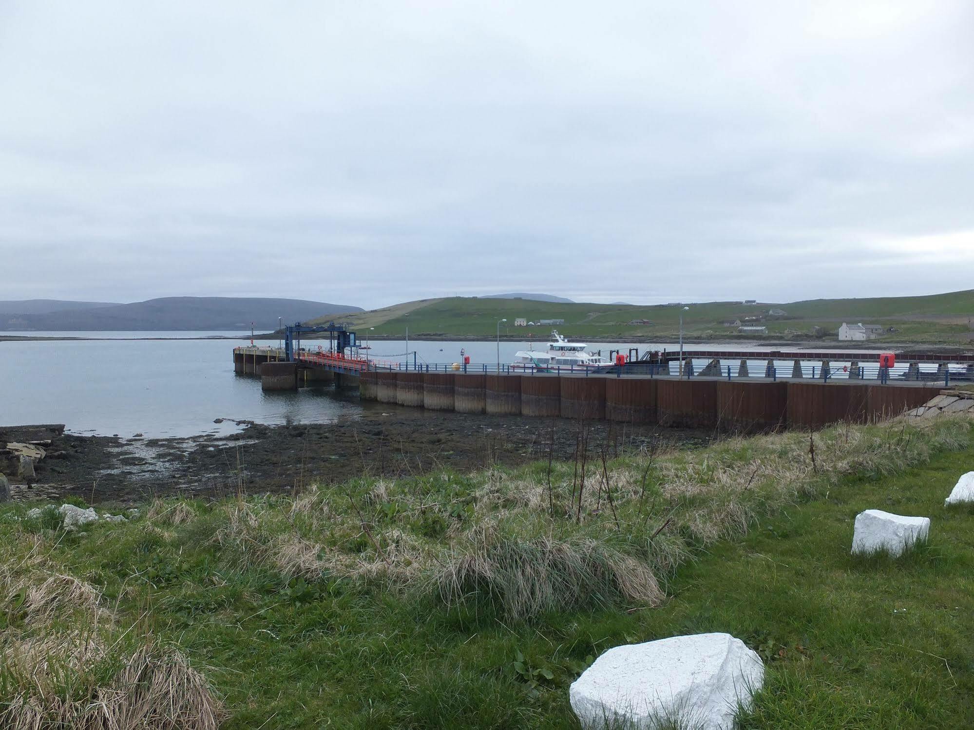 Orkneylodge Orphir  Eksteriør billede